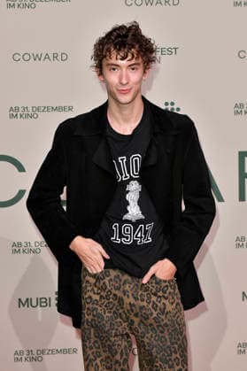 Daniel Miller bei der Premiere des Kinofilms Coward im silent green Kulturquartier. Berlin, 02.10.2026