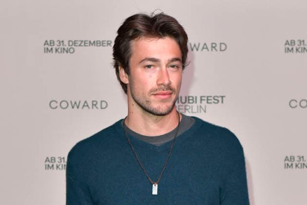 Luca Apple bei der Premiere des Kinofilms Coward im silent green Kulturquartier. Berlin, 02.10.2026