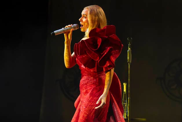 Katherine Jenkins performs at Bridgewater Hall Katherine Jenkins OBE performs at Bridgewater Hall, Manchester, England, on the first night of her 25th Anniversary Tour, Credit:Mike Gray MIKE GRAY - B4227 Avalon  Copyright: xMikexGrayx xMIKExGRAYx-xB4227x xAvalonx 1140146657