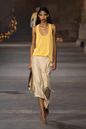 Victoria Beckham Women s Ready-to-Wear Spring Summer 2027 Collection Fashion Show during Paris Fashion Week, on October 2, 2026, in Paris, Bestimage Victoria Beckham Fashion Show Women s Ready-to-Wear Spring Summer 2027 Collection during Paris Fashion Week, on October 2, 2026, in Paris, France Paris France  Copyright: xAgencex xBestimagexAgencex xBestimagex