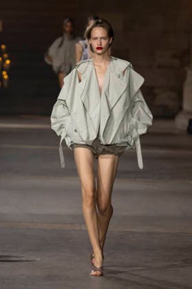 Victoria Beckham Women s Ready-to-Wear Spring Summer 2027 Collection Fashion Show during Paris Fashion Week, on October 2, 2026, in Paris, Bestimage Victoria Beckham Fashion Show Women s Ready-to-Wear Spring Summer 2027 Collection during Paris Fashion Week, on October 2, 2026, in Paris, France Paris France  Copyright: xAgencex xBestimagexAgencex xBestimagex
