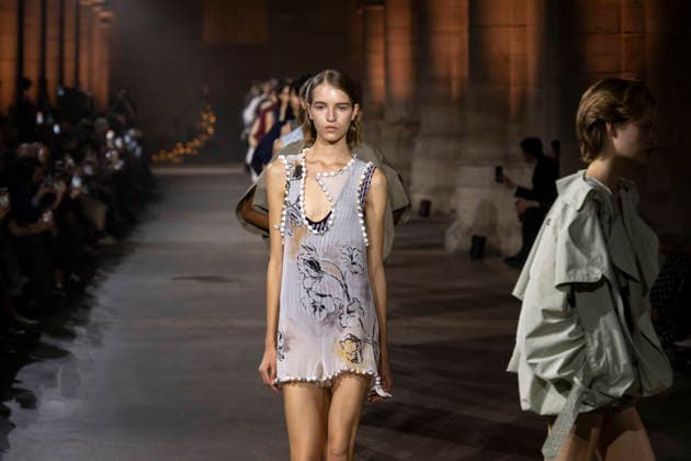 Victoria Beckham Women s Ready-to-Wear Spring Summer 2027 Collection Fashion Show during Paris Fashion Week, on October 2, 2026, in Paris, Bestimage Victoria Beckham Fashion Show Women s Ready-to-Wear Spring Summer 2027 Collection during Paris Fashion Week, on October 2, 2026, in Paris, France Paris France  Copyright: xAgencex xBestimagexAgencex xBestimagex
