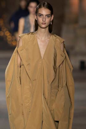Victoria Beckham Women s Ready-to-Wear Spring Summer 2027 Collection Fashion Show during Paris Fashion Week, on October 2, 2026, in Paris, Bestimage Victoria Beckham Fashion Show Women s Ready-to-Wear Spring Summer 2027 Collection during Paris Fashion Week, on October 2, 2026, in Paris, France Paris France  Copyright: xAgencex xBestimagexAgencex xBestimagex