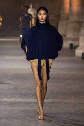 Victoria Beckham Women s Ready-to-Wear Spring Summer 2027 Collection Fashion Show during Paris Fashion Week, on October 2, 2026, in Paris, Bestimage Victoria Beckham Fashion Show Women s Ready-to-Wear Spring Summer 2027 Collection during Paris Fashion Week, on October 2, 2026, in Paris, France Paris France  Copyright: xAgencex xBestimagexAgencex xBestimagex