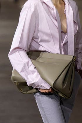 Victoria Beckham Women s Ready-to-Wear Spring Summer 2027 Collection Fashion Show during Paris Fashion Week, on October 2, 2026, in Paris, Bestimage Victoria Beckham Fashion Show Women s Ready-to-Wear Spring Summer 2027 Collection during Paris Fashion Week, on October 2, 2026, in Paris, France Paris France  Copyright: xAgencex xBestimagexAgencex xBestimagex
