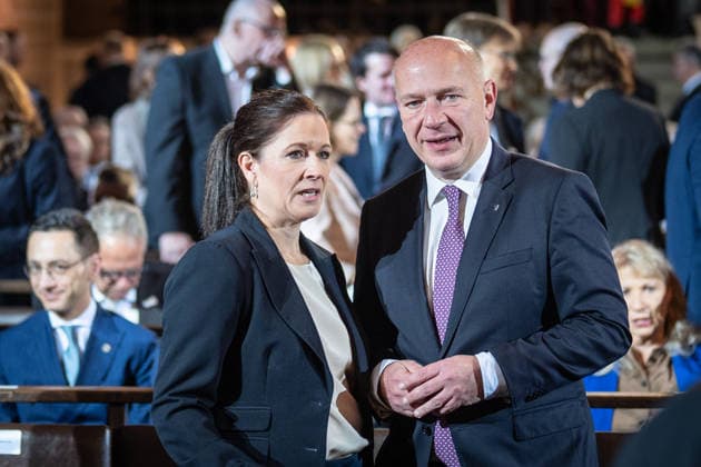 Ökumenischer Gottesdienst im Dom St. Petri Kai Wegner, amtierender Regierender Bürgermeister von Berlin mit seiner Lebensgefährtin Katharina Günther-Wünsch, amtierende Senatorin für Bildung, Jugend und Familie in Berlin;Offizielle zentrale Feierlichkeiten zum Tag der Deutschen Einheit 2026 in Bremen, Bremen Bremen Deutschland Innenstadt