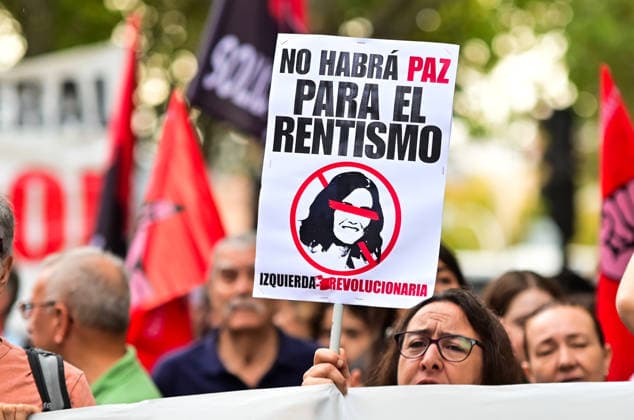 October 3, 2026, Madrid, Madrid, SPAIN: Demonstrators take part in a march for housing rights in Madrid, Spain. The mobilisation, called by the tenants unions, brings together columns departing from different parts of the city and converging at Cibeles. Protesters demand a 50% reduction in rents, indefinite rental contracts and the expropriation of housing owned by so-called vulture funds. The organisers are also calling for the movement to advance towards a general strike for housing. The demonstration follows the rejection by Spain s Congress of two government housing decrees the previous day. Madrid SPAIN - ZUMAz108 20261003_znp_z108_016 Copyright: xRichardxZubelzux