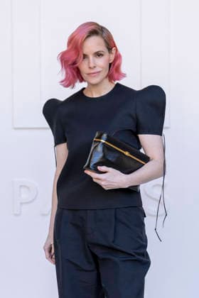 Emily Hampshire at the photocall for the Céline Spring Summer 2027 Women’s Ready-to-Wear Collection during Paris Fashion Week (PFW) at the National Archives Museum in Paris, France, on October 3, 2026. Olivier Borde, Bestimage. Photocall at the Céline fashion show as part of Paris RTW Spring Summer 2027 Fashion Week, held at the Musée National des Archives on October 3, 2026, in Paris, France. Paris, France  Copyright: xOLIVIERxBORDEx xBESTIMAGExOLIVIERxBORDEx xBESTIMAGEx