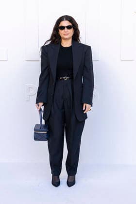Mounia Akl at the photocall for the Céline Spring Summer 2027 Women’s Ready-to-Wear collection during Paris Fashion Week (PFW) at the National Archives Museum in Paris, France, on October 3, 2026. Olivier Borde, Bestimage. Photocall at the Céline fashion show as part of Paris RTW Spring Summer 2027 Fashion Week, held at the Musée National des Archives on October 3, 2026, in Paris, France. Paris, France  Copyright: xOLIVIERxBORDEx xBESTIMAGExOLIVIERxBORDEx xBESTIMAGEx