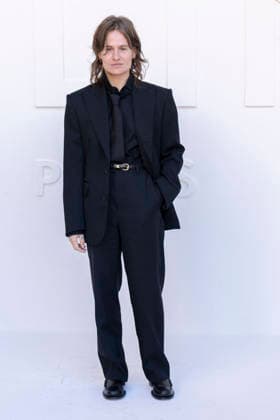 Rahim C Redcar, also known by his stage names Chris, Redcar, and Christine and the Queens, at the photocall for the Céline Spring Summer 2027 Women’s Ready-to-Wear Collection during Paris Fashion Week (PFW) at the Musée National des Archives in Paris, France, on October 3, 2026. Olivier Borde, Bestimage. Photocall at the Céline fashion show as part of Paris RTW Spring Summer 2027 Fashion Week, held at the Musée National des Archives on October 3, 2026, in Paris, France. Paris, France Copyright: xOLIVIERxBORDEx xBESTIMAGExOLIVIERxBORDEx xBESTIMAGEx