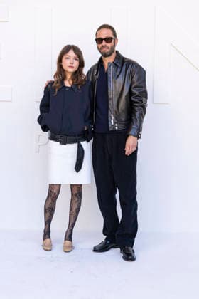 Sasha Moss Bachrach and Ebon Moss Bachrach at the photocall for the Céline Spring Summer 2027 Women’s Ready-to-Wear collection during Paris Fashion Week (PFW) at the National Archives Museum in Paris, France, on October 3, 2026. Olivier Borde Bestimage. Photocall at the Céline fashion show as part of Paris RTW Spring Summer 2027 Fashion Week, held at the Musée National des Archives on October 3, 2026, in Paris, France. Paris, France  Copyright: xOLIVIERxBORDEx xBESTIMAGExOLIVIERxBORDEx xBESTIMAGEx