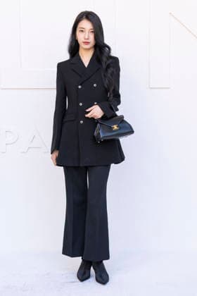 Bae Suzy at the photocall for the Céline Spring Summer 2027 Women’s Ready-to-Wear collection during Paris Fashion Week (PFW) at the National Archives Museum in Paris, France, on October 3, 2026. Olivier Borde, Bestimage. Photocall at the Céline fashion show as part of Paris RTW Spring Summer 2027 Fashion Week, held at the Musée National des Archives on October 3, 2026, in Paris, France. Paris, France  Copyright: xOLIVIERxBORDEx xBESTIMAGExOLIVIERxBORDEx xBESTIMAGEx