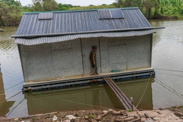 Floating homes offer a way of life adapted to recurrent flooding in Hanoi HANOI, VIETNAM - OCTOBER 3: Residents go about their daily lives in a floating village built in an area that is regularly affected by flooding, with homes designed to rise with changing water levels, as seen in Hanoi, Vietnam, on October 3, 2026. The floating homes allow residents to adapt to recurring floods while continuing to live and work in the area. Magdalena Chodownik Anadolu Hanoi Vietnam. Editorial use only. Please get in touch for any other usage.  Copyright: x2026xAnadoluxMagdalenaxChodownikx
