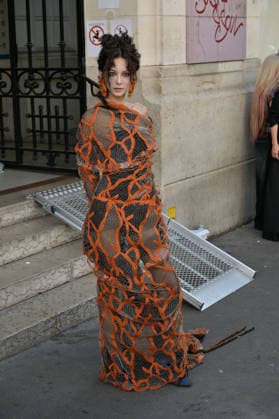 PFW Vivienne Westwood Outside Arrivals NiNi Luo arriving at the Vivienne Westwood show during Paris Fashion Week, in Paris, France on 3 October 2026. Photo by Julien Reynaud APS-Medias ABACAPRESS.COM Paris France  Copyright: xReynaudxJulien APS-Medias ABACAx