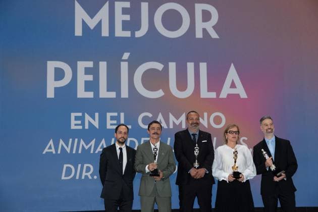 October 4, 2026: TO-45341 & x2013; Mexico City. October 3, 2026. Mariano L& xf3;pez Sosa, Osvaldo SAnchez and David Pablos wins an Ariel Award for the movie En el camino at the 68th Ariel Awards ceremony presented by the Mexican Academy of Cinematographic Arts and Sciences (AMACC), held at Churubusco Studios in Mexico City. Clasos.com.mx - ZUMAcs4_ 20261004_faa_cs4_059 Copyright: xMikaxRoblesx