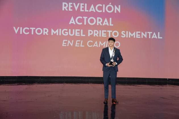 October 4, 2026: TO-45341 & x2013; Mexico City. October 3, 2026. Victor Manuel Prieto wins an Ariel Award at the 68th Ariel Awards ceremony presented by the Mexican Academy of Cinematographic Arts and Sciences (AMACC), held at Churubusco Studios in Mexico City. Clasos.com.mx - ZUMAcs4_ 20261004_faa_cs4_075 Copyright: xMikaxRoblesx