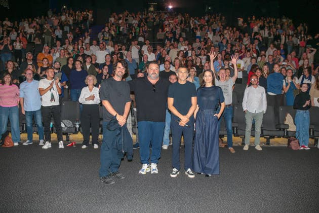 Simon Jacquet, Denis Ménochet, Guillaume Canet, and Marion Cotillard at the premiere of the film *Karma* at the Kinepolis cinema in Lomme, France, on October 3, 2026. Stéphane Vansteenkiste Bestimage Premiere of the film *Karma* at the Kinepolis cinema in Lomme, France, on October 3, 2026 Lomme, unknown  Copyright: xVANSTEENKISTExSTEPHANEx xBESTIMAGExVANSTEENKISTExSTEPHANEx xBESTIMAGEx