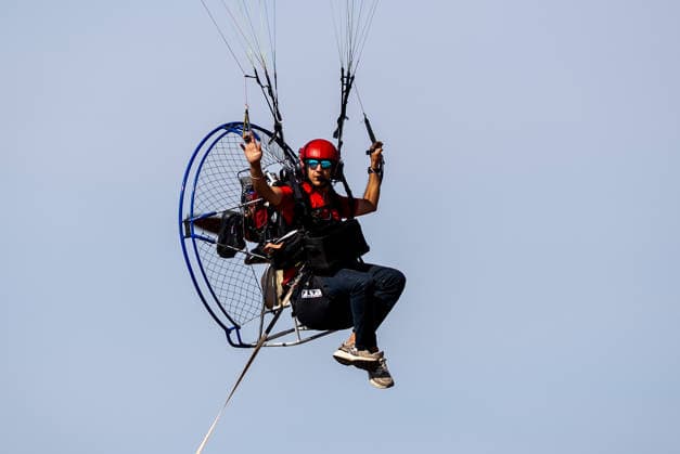 TEKNOFEST Southeast in Turkiye s Sanliurfa SANLIURFA, TURKIYE - OCTOBER 4: A paramotor demonstration is held during the Aviation, Space and Technology Festival (TEKNOFEST), world s largest aviation, space, and technology festival at the Sanliurfa GAP Airport for its 15th edition in Sanliurfa, Turkiye on October 4, 2026. Arman Onal Anadolu Sanliurfa Turkey. Editorial use only. Please get in touch for any other usage.  Copyright: x2026xAnadoluxArmanxOnalx
