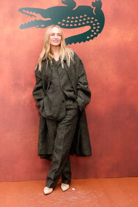Uma Thurman at the photocall for the Lacoste Women’s Ready-to-Wear Spring Summer 2027 show during Paris Fashion Week (PFW) at Roland Garros in Paris, France, on October 4, 2026. Olivier Borde, bestimage. Photocall at the Lacoste Women’s Ready-to-Wear Spring Summer 2027 show as part of Paris Fashion Week on October 4, 2026, in Paris, France. Paris, France  Copyright: xOLIVIERxBORDEx xBESTIMAGExOLIVIERxBORDEx xBESTIMAGEx