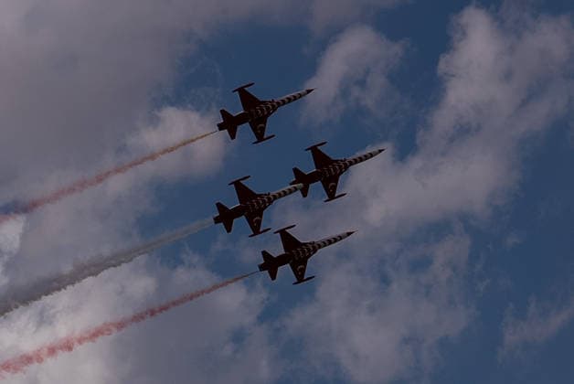 TEKNOFEST Southeast in Turkiye s Sanliurfa SANLIURFA, TURKIYE - OCTOBER 4: The Turkish Stars aerobatic team performs an air show during during TEKNOFEST Southeast, world s largest aviation, space, and technology festival at Sanliurfa GAP Airport in Sanliurfa, Turkiye, on October 4, 2026. Arman Onal Anadolu Sanliurfa Turkey. Editorial use only. Please get in touch for any other usage.  Copyright: x2026xAnadoluxArmanxOnalx