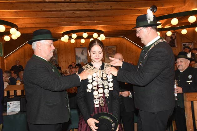 Franziska Gromann Landes Jugend Schützenkönigin 2026 Christian Kühn Landesschützenmeister München 04.10.2026 Theresienwiesn Oktoberfest- Schützen Festzelt Landesschießens Siegerehrung des diesjährigen Schützenkönige Foto München