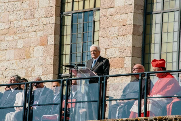 IPA89293422 - ASSISI October 4, 2026 Basilica of St. Francis celebration of the feast of St. Francis, patron saint of Italy, with the participation of President of the Republic Sergio Mattarella. After Mass, the President delivered a speech from the loggia of the Basilica, emphasizing Franciscan values and the priority of peace.  Copyright: xemanuelaxbianconix xx IPA89293422