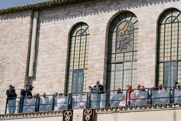 IPA89293405 - ASSISI October 4, 2026 Basilica of St. Francis celebration of the feast day of St. Francis, patron saint of Italy, with the participation of President of the Republic Sergio Mattarella. After Mass, the President delivered a speech from the loggia of the Basilica, emphasizing Franciscan values and the priority of peace.  Copyright: xemanuelaxbianconix xx IPA89293405