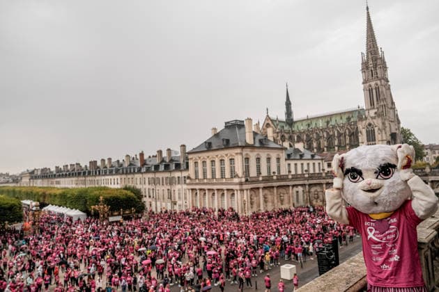 Pink October breast cancer awareness run in Nancy NANCY, FRANCE - OCTOBER 4: A view of mascot as participants wearing pink take part in the Octobre Rose 5k March & Run in Nancy, as part of breast cancer awareness activities in Nancy, France on October 4, 2026. A large crowd gathered at the Palais du Gouvernement before embarking on the five-kilometer course through the city center. Muhammed Said Tako Anadolu Nancy France. Editorial use only. Please get in touch for any other usage.  Copyright: x2026xAnadoluxMuhammedxSaidxTakox