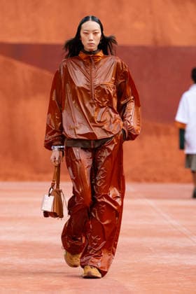 PFW Lacoste - Runway LZ A model walks the runway during the Lacoste Womenswear Spring Summer 2027 show as part of Paris Fashion Week on October 4, 2026 at Roland Garros in Paris, France. Photo by Laurent Zabulon ABACAPRESS.COM  Copyright: xZabulonxLaurent ABACAx