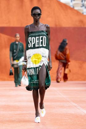 PFW Lacoste - Runway LZ A model walks the runway during the Lacoste Womenswear Spring Summer 2027 show as part of Paris Fashion Week on October 4, 2026 at Roland Garros in Paris, France. Photo by Laurent Zabulon ABACAPRESS.COM  Copyright: xZabulonxLaurent ABACAx