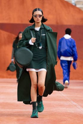 PFW Lacoste - Runway LZ A model walks the runway during the Lacoste Womenswear Spring Summer 2027 show as part of Paris Fashion Week on October 4, 2026 at Roland Garros in Paris, France. Photo by Laurent Zabulon ABACAPRESS.COM  Copyright: xZabulonxLaurent ABACAx