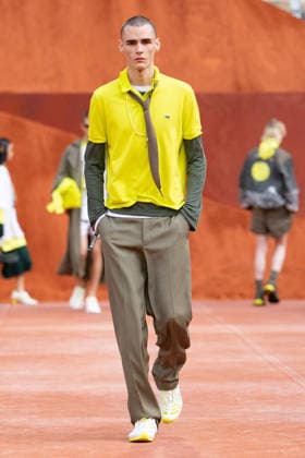 PFW Lacoste - Runway LZ A model walks the runway during the Lacoste Womenswear Spring Summer 2027 show as part of Paris Fashion Week on October 4, 2026 at Roland Garros in Paris, France. Photo by Laurent Zabulon ABACAPRESS.COM  Copyright: xZabulonxLaurent ABACAx