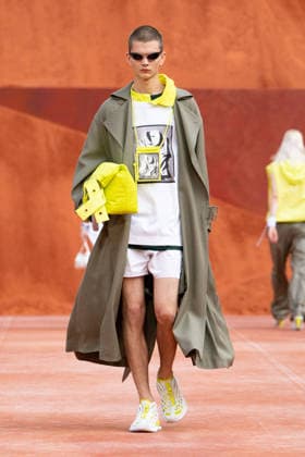 PFW Lacoste - Runway LZ A model walks the runway during the Lacoste Womenswear Spring Summer 2027 show as part of Paris Fashion Week on October 4, 2026 at Roland Garros in Paris, France. Photo by Laurent Zabulon ABACAPRESS.COM  Copyright: xZabulonxLaurent ABACAx
