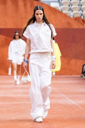 PFW Lacoste - Runway LZ A model walks the runway during the Lacoste Womenswear Spring Summer 2027 show as part of Paris Fashion Week on October 4, 2026 at Roland Garros in Paris, France. Photo by Laurent Zabulon ABACAPRESS.COM  Copyright: xZabulonxLaurent ABACAx