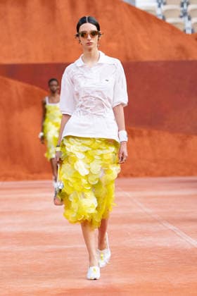 PFW Lacoste - Runway LZ A model walks the runway during the Lacoste Womenswear Spring Summer 2027 show as part of Paris Fashion Week on October 4, 2026 at Roland Garros in Paris, France. Photo by Laurent Zabulon ABACAPRESS.COM  Copyright: xZabulonxLaurent ABACAx