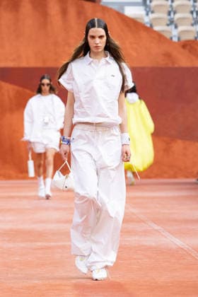 PFW Lacoste - Runway LZ A model walks the runway during the Lacoste Womenswear Spring Summer 2027 show as part of Paris Fashion Week on October 4, 2026 at Roland Garros in Paris, France. Photo by Laurent Zabulon ABACAPRESS.COM  Copyright: xZabulonxLaurent ABACAx