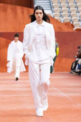 PFW Lacoste - Runway LZ A model walks the runway during the Lacoste Womenswear Spring Summer 2027 show as part of Paris Fashion Week on October 4, 2026 at Roland Garros in Paris, France. Photo by Laurent Zabulon ABACAPRESS.COM  Copyright: xZabulonxLaurent ABACAx