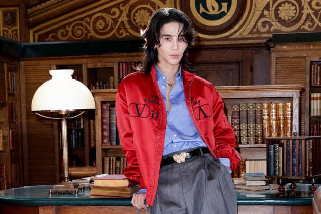 Jeff Satur at the photocall for the Valentino Women s Ready-to-Wear Spring Summer 2027 show during Paris Fashion Week (PFW) in Paris, France, on October 4, 2026. Olivier Borde, bestimage. Photocall at the Valentino Women’s Ready-to-Wear Spring Summer 2027 show as part of Paris Fashion Week on October 4, 2026, in Paris, France. Paris, France  Copyright: xOLIVIERxBORDEx xBESTIMAGExOLIVIERxBORDEx xBESTIMAGEx