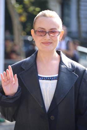 Amelia Dimoldenberg at the Miu Miu Women’s Ready-to-Wear Spring Summer 2027 fashion show during Paris Fashion Week (PFW) on October 4, 2026. Denis Guignebourg, Bestimage. Miu Miu Women’s’s Ready-to-Wear Collection Spring Summer 2027 at Paris Fashion Week (PFW) on October 4, 2026, Paris, France  Copyright: xDenisxGuignebourgx xBestimagexDenisxGuignebourgx xBestimagex