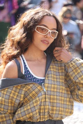 Quintessa Swindell at the Miu Miu Women’s Ready-to-Wear Spring Summer 2027 fashion show during Paris Fashion Week (PFW) on October 4, 2026. Denis Guignebourg, Bestimage. Miu Miu Women’s’s Ready-to-Wear Collection Spring Summer 2027 at Paris Fashion Week (PFW) on October 4, 2026, Paris, France  Copyright: xDenisxGuignebourgx xBestimagexDenisxGuignebourgx xBestimagex