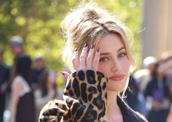 Lili Reinhart at the Miu Miu Women’s Ready-to-Wear Spring Summer 2027 fashion show during Paris Fashion Week (PFW) on October 4, 2026. Denis Guignebourg, Bestimage. Miu Miu Women’s’s Ready-to-Wear Collection Spring Summer 2027 at Paris Fashion Week (PFW) on October 4, 2026, Paris, France  Copyright: xDenisxGuignebourgx xBestimagexDenisxGuignebourgx xBestimagex