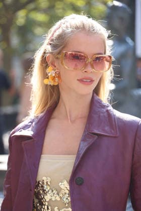 Alla Bruletova at the Miu Miu Women’s Ready-to-Wear Spring Summer 2027 fashion show during Paris Fashion Week (PFW) on October 4, 2026. Denis Guignebourg, Bestimage. Miu Miu Women’s’s Ready-to-Wear Collection Spring Summer 2027 at Paris Fashion Week (PFW) on October 4, 2026, Paris, France  Copyright: xDenisxGuignebourgx xBestimagexDenisxGuignebourgx xBestimagex