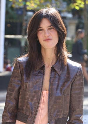 Suzanne Lindon at the Miu Miu Women’s Ready-to-Wear Spring Summer 2027 fashion show during Paris Fashion Week (PFW) on October 4, 2026. Denis Guignebourg, Bestimage. Miu Miu Women’s’s Ready-to-Wear Collection Spring Summer 2027 at Paris Fashion Week (PFW) on October 4, 2026, Paris, France  Copyright: xDenisxGuignebourgx xBestimagexDenisxGuignebourgx xBestimagex