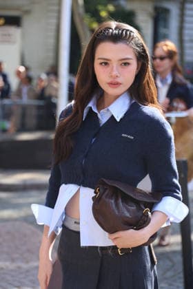 Becky Armstrong at the Miu Miu Women’s Ready-to-Wear Spring Summer 2027 fashion show during Paris Fashion Week (PFW) on October 4, 2026. Denis Guignebourg, Bestimage. Miu Miu Women’s’s Ready-to-Wear Collection Spring Summer 2027 at Paris Fashion Week (PFW) on October 4, 2026, Paris, France  Copyright: xDenisxGuignebourgx xBestimagexDenisxGuignebourgx xBestimagex