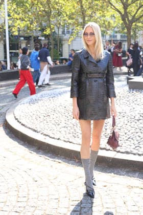 Poppy Delevingne at the Miu Miu Women’s Ready-to-Wear Spring Summer 2027 fashion show during Paris Fashion Week (PFW) on October 4, 2026. Denis Guignebourg, Bestimage. Miu Miu Women’s’s Ready-to-Wear Collection Spring Summer 2027 at Paris Fashion Week (PFW) on October 4, 2026, Paris, France  Copyright: xDenisxGuignebourgx xBestimagexDenisxGuignebourgx xBestimagex