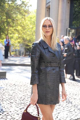 Poppy Delevingne at the Miu Miu Women’s Ready-to-Wear Spring Summer 2027 fashion show during Paris Fashion Week (PFW) on October 4, 2026. Denis Guignebourg, Bestimage. Miu Miu Women’s’s Ready-to-Wear Collection Spring Summer 2027 at Paris Fashion Week (PFW) on October 4, 2026, Paris, France  Copyright: xDenisxGuignebourgx xBestimagexDenisxGuignebourgx xBestimagex