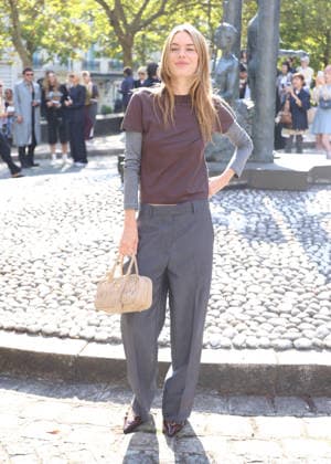 Camille Rowe at the Miu Miu Women’s Ready-to-Wear Spring Summer 2027 fashion show during Paris Fashion Week (PFW) on October 4, 2026. Denis Guignebourg, Bestimage. Miu Miu Women’s’s Ready-to-Wear Collection Spring Summer 2027 at Paris Fashion Week (PFW) on October 4, 2026, Paris, France  Copyright: xDenisxGuignebourgx xBestimagexDenisxGuignebourgx xBestimagex