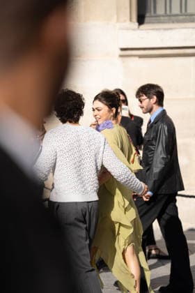 IPA89304046 - Paris, France, October 4, 2026. Guests arrive at the Valentino Spring Summer 2027 fashion show during Paris Fashion Week. Pictured:Josh Heuston e Mika Abdalla  Copyright: xGINEVRAxFATARELLAx xx IPA89304046