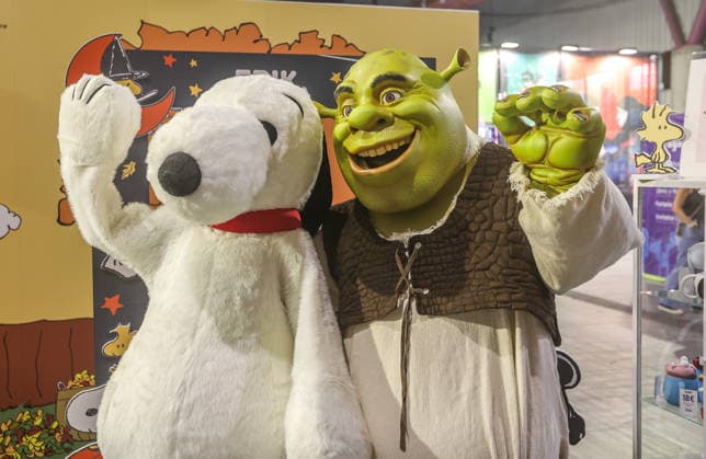 October 4, 2026: October 4, 2026 (Malaga) to San Diego Comic-Con MoÂ¡laga closes this Sunday its second edition with four days in which it has established itself with numerous guest stars. It has been four days with a full program of artists invited to the convention, which has gathered more than 60,000 followers, drawn mainly by the presence of the protagonists of El seoÂ±or de los anillos, of the One Piece series and the anticipation for the novelties that had been announced for the Marvel universe  - ZUMAc161 20261004_zap_c161_023 Copyright: xLorenzoxCarnerox