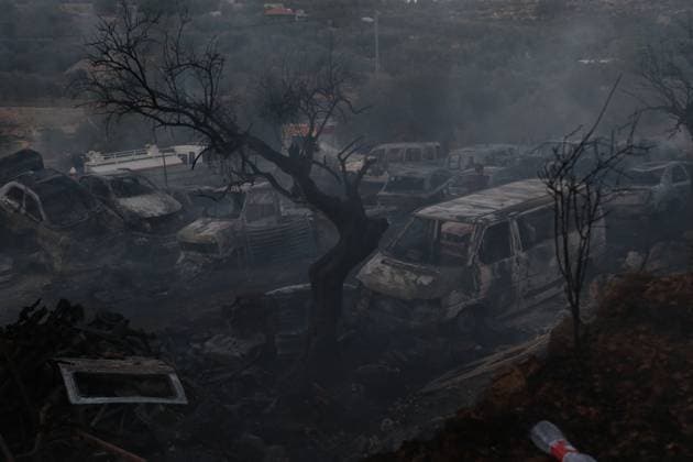 Israeli Settlers Set Fire To Olive Trees And Car Scrap Yard Near Silwad SILWAD, WEST BANK, PALESTINE OCTOBER 4, 2026: Israeli settlers set fire to olive trees and a car scrap yard between the villages of Ein Yabrud and Silwad, according to the information provided. The owner of the repair shop said more than 50 cars were destroyed in the fire. The incident occurred amid ongoing attacks targeting Palestinian property and agricultural land in the area. Fires affecting olive trees and other Palestinian property have also been reported in areas around Silwad. Ramallah Palestine, State of Copyright: x xSalmanxMohsenxAlkhatibx xJNAxPressx